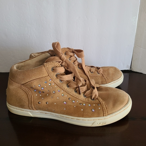 UGG Tan High-Top Sneakers Boots  with Rhinestone Accents sz.8 - Picture 1 of 9